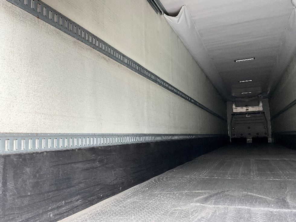 Refrigerated Trailer-Semi Trailers-Utility-2017-Trailer-Portland-OR-208,422\n\t\tmiles-$ 28,750 - Image 9