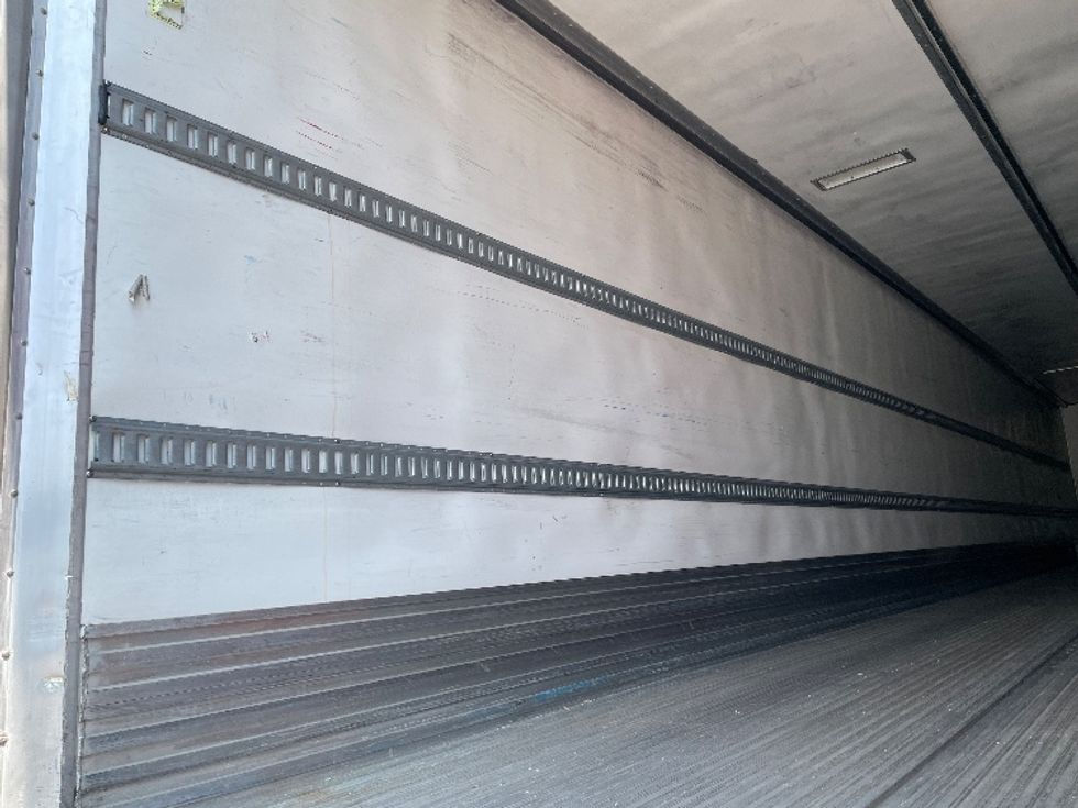 Refrigerated Trailer-Semi Trailers-Utility-2017-Trailer-Rochester-NY-539,220\n\t\tmiles-$ 21,250 - Image 9