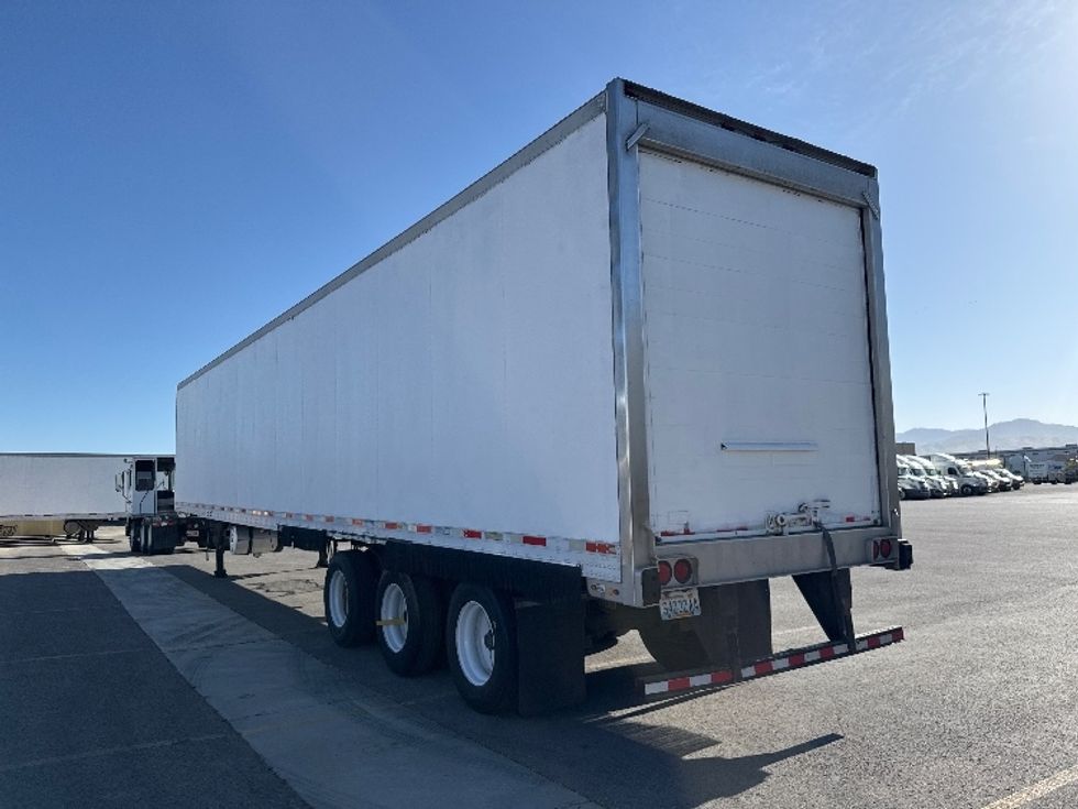 Refrigerated Trailer-Semi Trailers-Utility-2017-Trailer-Salt Lake City-UT-180,342\n\t\tmiles-$ 28,750 - Image 3