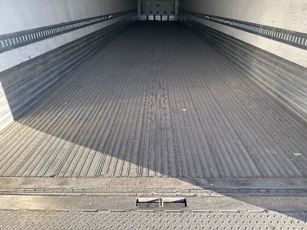 Refrigerated Trailer-Semi Trailers-Utility-2017-Trailer-Salt Lake City-UT-353,930\n\t\tmiles-$ 31,500 - Image 8