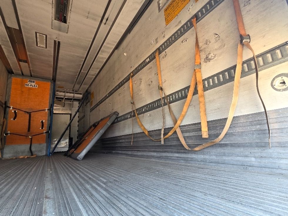 Refrigerated Trailer-Semi Trailers-Utility-2017-Trailer-Spokane Valley-WA-357,425\n\t\tmiles-$ 18,500 - Image 10