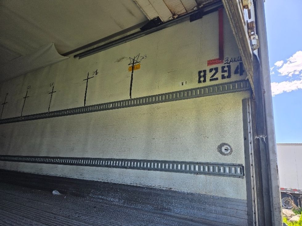 Refrigerated Trailer-Semi Trailers-Utility-2017-Trailer-Spokane Valley-WA-430,531\n\t\tmiles-$ 32,500 - Image 9