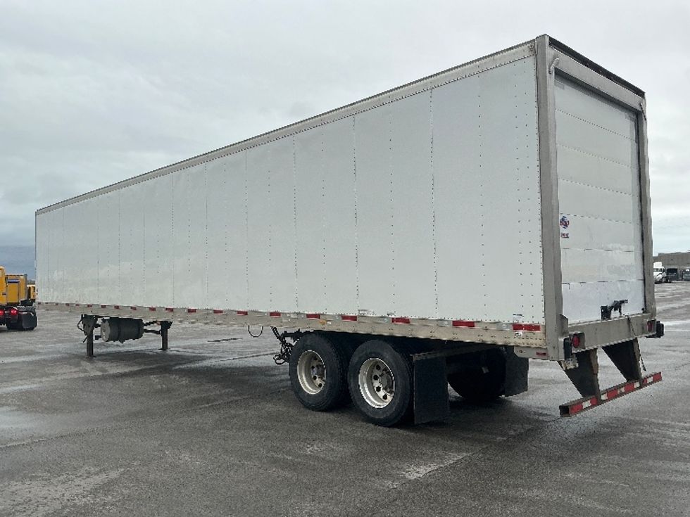 Refrigerated Trailer-Semi Trailers-Utility-2017-Trailer-Stoney Creek-ON-450,020\n\t\tkm-$ 36,000 - Image 3