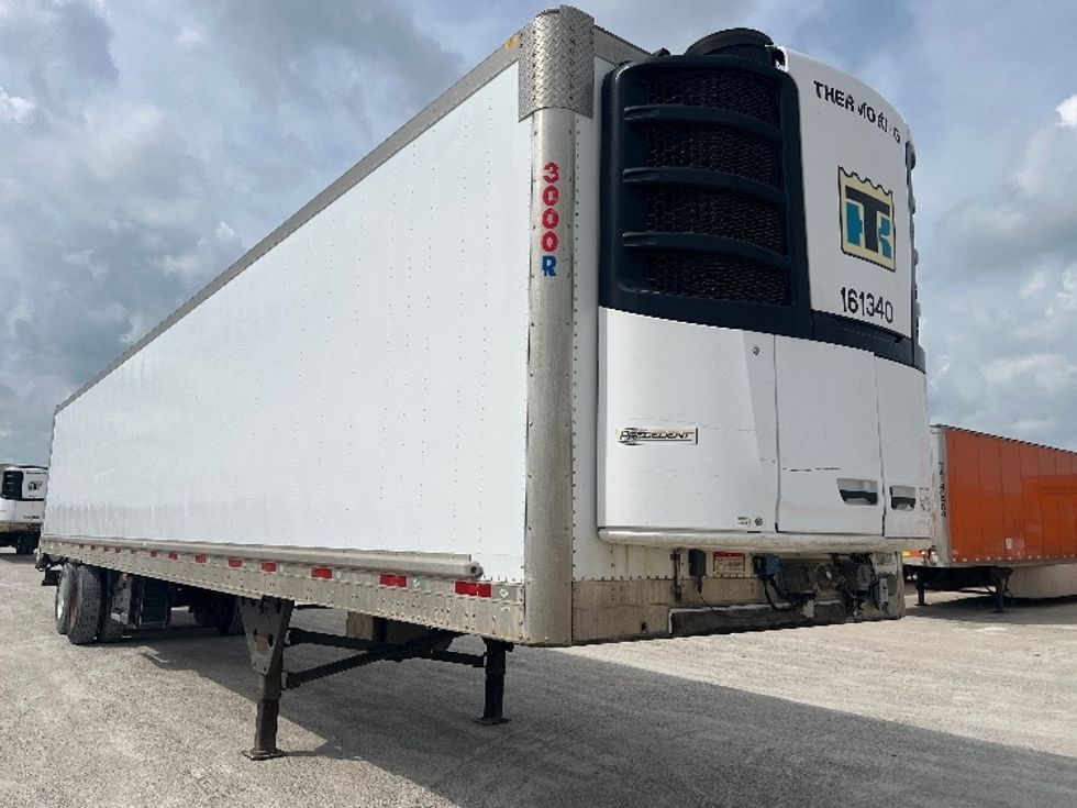 Refrigerated Trailer-Semi Trailers-Utility-2017-Trailer-Sturtevant-WI-366,000\n\t\tmiles-$ 32,000 - Image 1