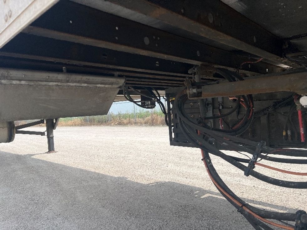 Refrigerated Trailer-Semi Trailers-Utility-2017-Trailer-Sturtevant-WI-398,800\n\t\tmiles-$ 32,000 - Image 5