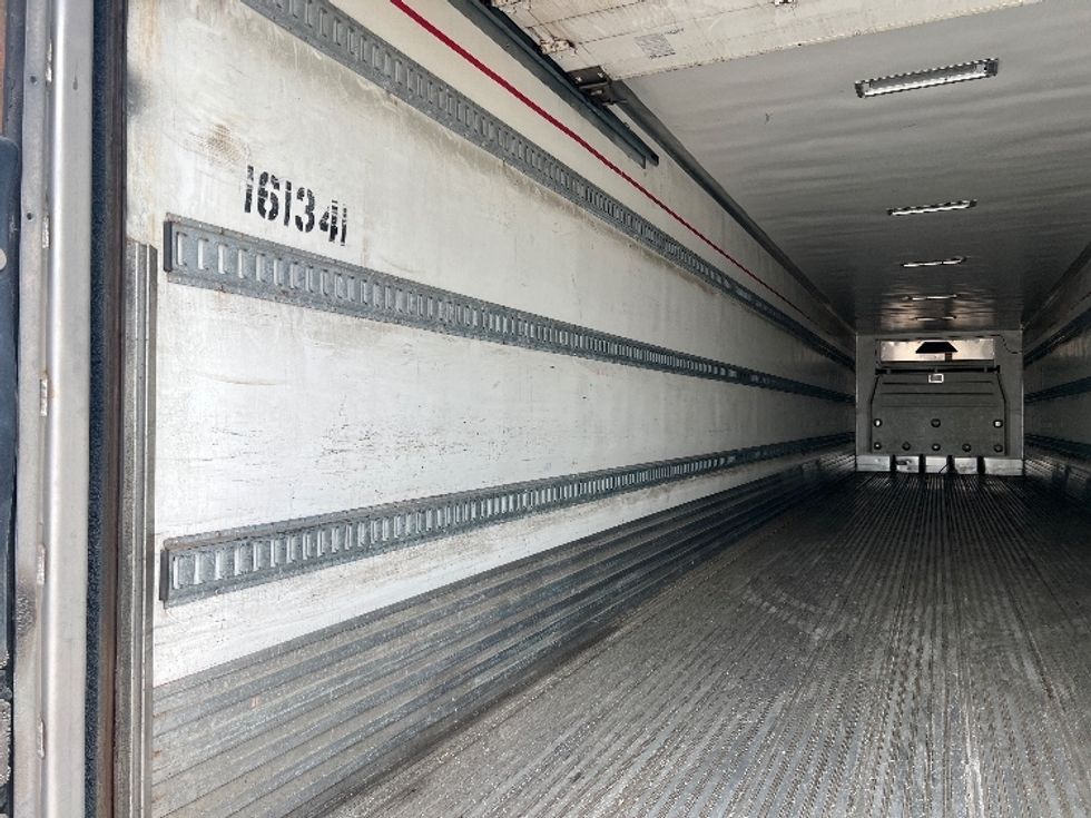 Refrigerated Trailer-Semi Trailers-Utility-2017-Trailer-Sturtevant-WI-398,800\n\t\tmiles-$ 32,000 - Image 9