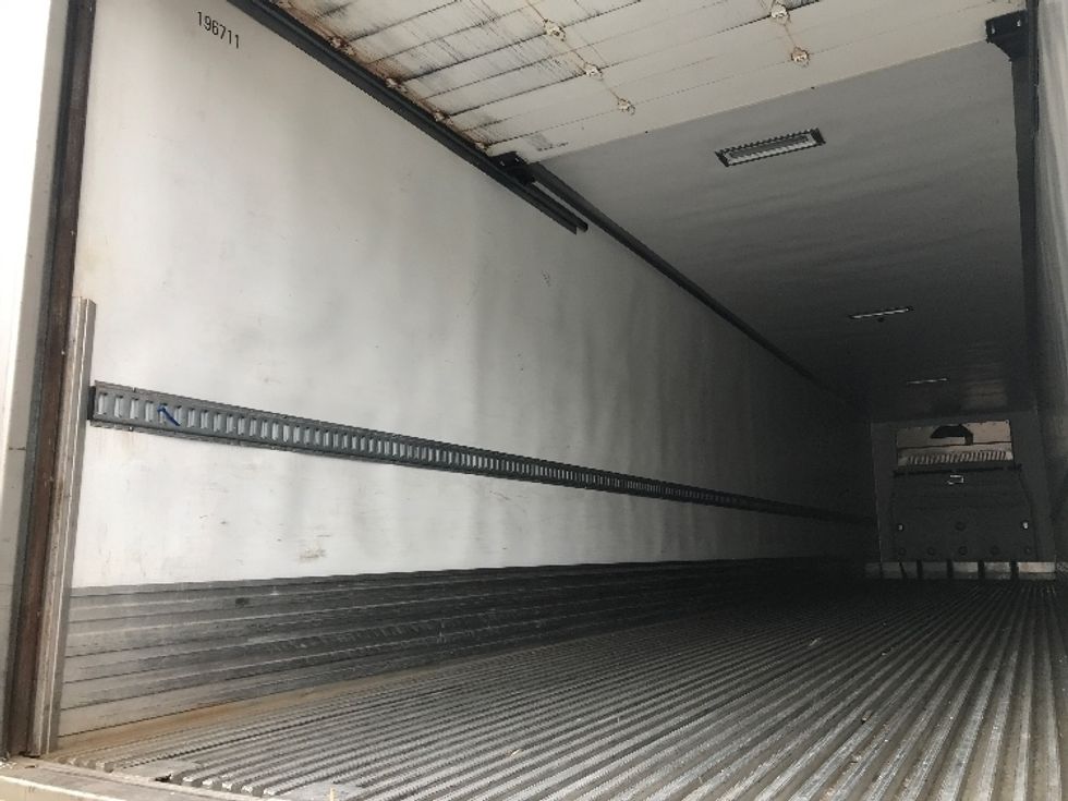 Refrigerated Trailer-Semi Trailers-Utility-2017-Trailer-West Babylon-NY-210,000\n\t\tmiles-$ 29,750 - Image 9