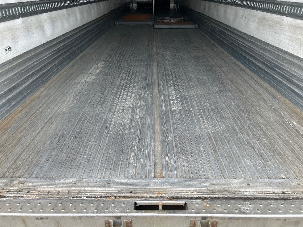 Refrigerated Trailer-Semi Trailers-Utility-2017-Trailer-Wilkes Barre-PA-411,478\n\t\tmiles-$ 15,000 - Image 8