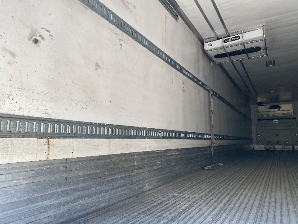 Refrigerated Trailer-Semi Trailers-Utility-2017-Trailer-York-PA-577,995\n\t\tmiles-$ 22,750 - Image 9