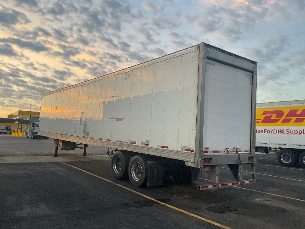 Refrigerated Trailer-Semi Trailers-Utility-2018-Trailer-Akron-OH-264,812\n\t\tmiles-$ 29,750 - Image 3
