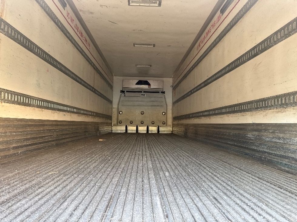 Refrigerated Trailer-Semi Trailers-Utility-2018-Trailer-Albany-NY-377,220\n\t\tmiles-$ 31,750 - Image 8
