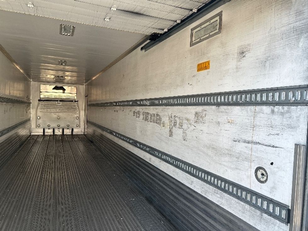 Refrigerated Trailer-Semi Trailers-Utility-2018-Trailer-Anaheim-CA-320,966\n\t\tmiles-$ 32,750 - Image 10