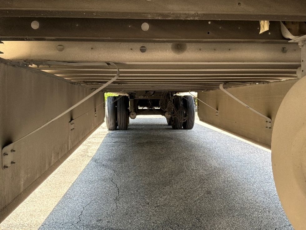 Refrigerated Trailer-Semi Trailers-Utility-2018-Trailer-Austin-TX-1,293,829\n\t\tmiles-$ 36,000 - Image 5