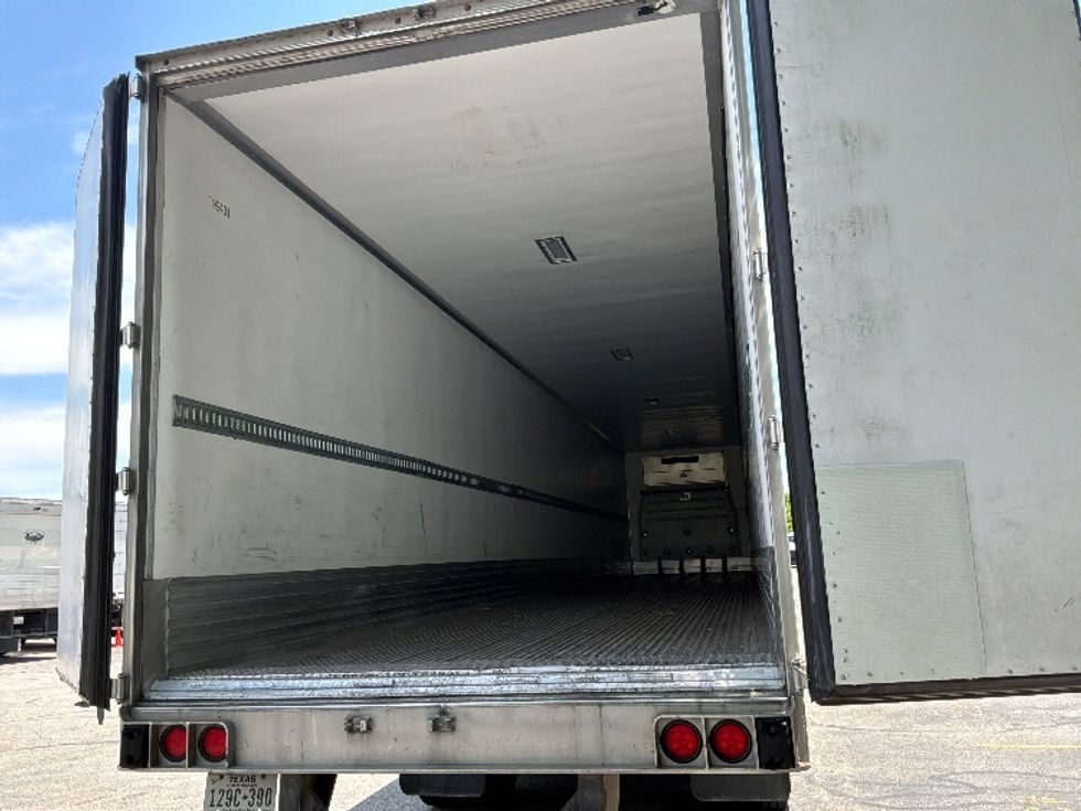 Refrigerated Trailer-Semi Trailers-Utility-2018-Trailer-Austin-TX-1,293,829\n\t\tmiles-$ 36,000 - Image 8