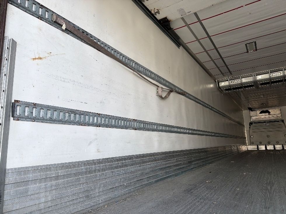 Refrigerated Trailer-Semi Trailers-Utility-2018-Trailer-Chicopee-MA-379,404\n\t\tmiles-$ 32,000 - Image 8