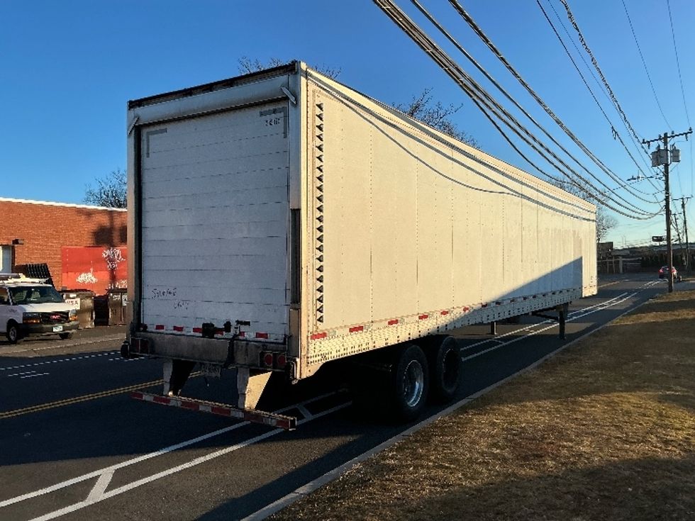 Refrigerated Trailer-Semi Trailers-Utility-2018-Trailer-Chicopee-MA-923,043\n\t\tmiles-$ 30,000 - Image 4