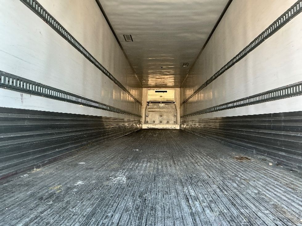 Refrigerated Trailer-Semi Trailers-Utility-2018-Trailer-Chicopee-MA-923,043\n\t\tmiles-$ 30,000 - Image 8