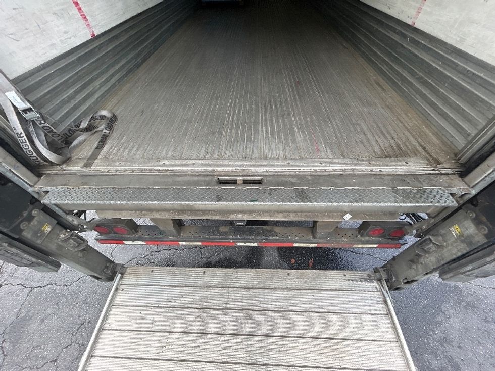 Refrigerated Trailer-Semi Trailers-Utility-2018-Trailer-Duluth-GA-333,336\n\t\tmiles-$ 23,000 - Image 8