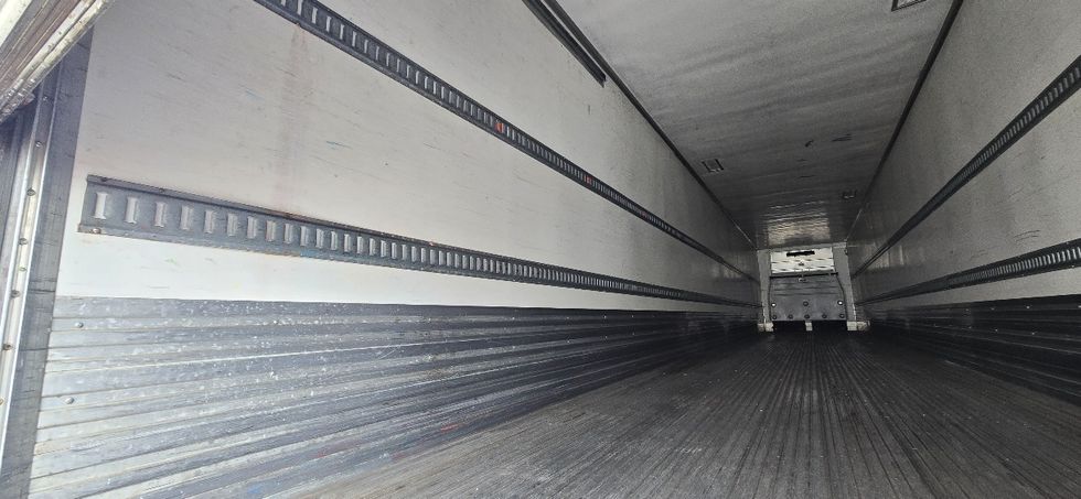 Refrigerated Trailer-Semi Trailers-Utility-2018-Trailer-Eagan-MN-950,581\n\t\tmiles-$ 26,250 - Image 8