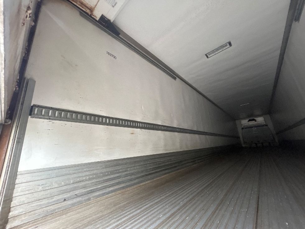 Refrigerated Trailer-Semi Trailers-Utility-2018-Trailer-Fitchburg-MA-575,635\n\t\tmiles-$ 32,000 - Image 8