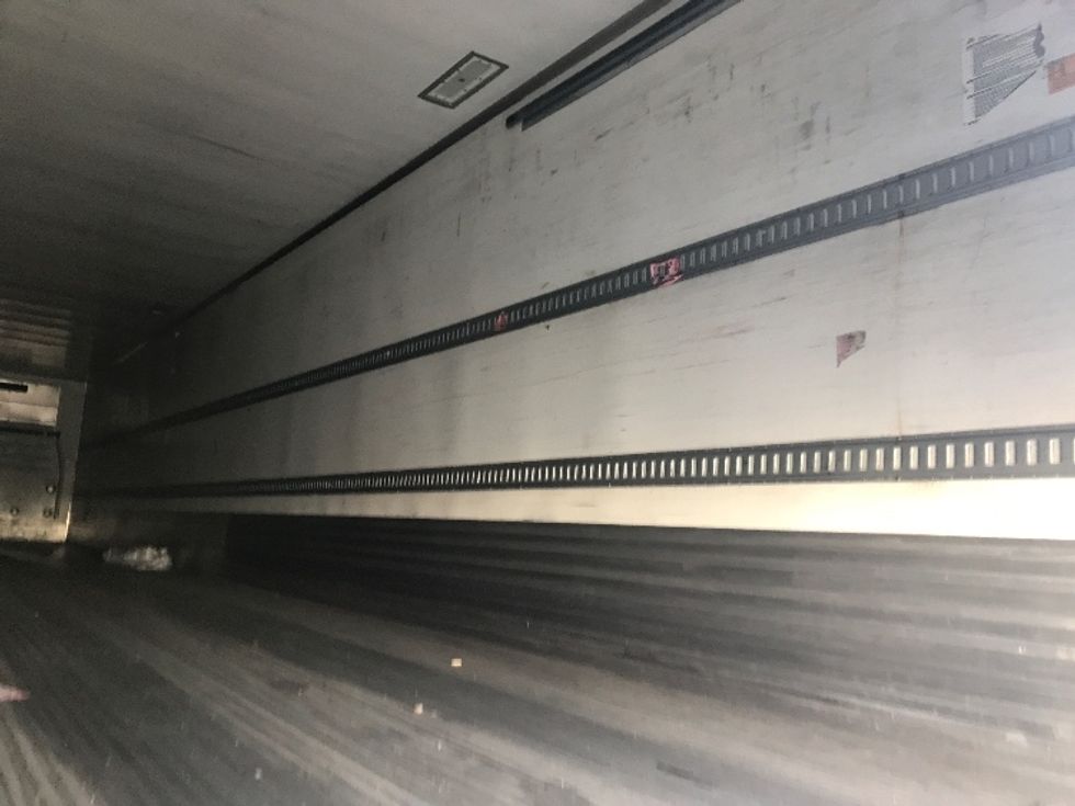 Refrigerated Trailer-Semi Trailers-Utility-2018-Trailer-Fontana-CA-469,535\n\t\tmiles-$ 33,000 - Image 9