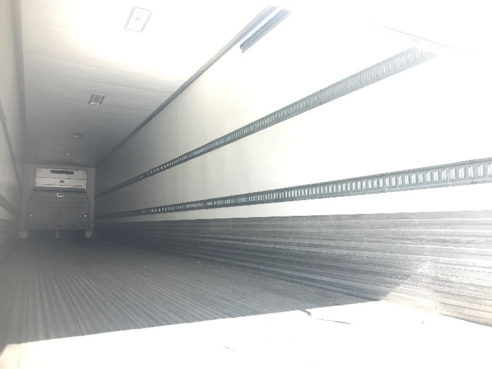 Refrigerated Trailer-Semi Trailers-Utility-2018-Trailer-Lexington-KY-159,257\n\t\tmiles-$ 39,250 - Image 9