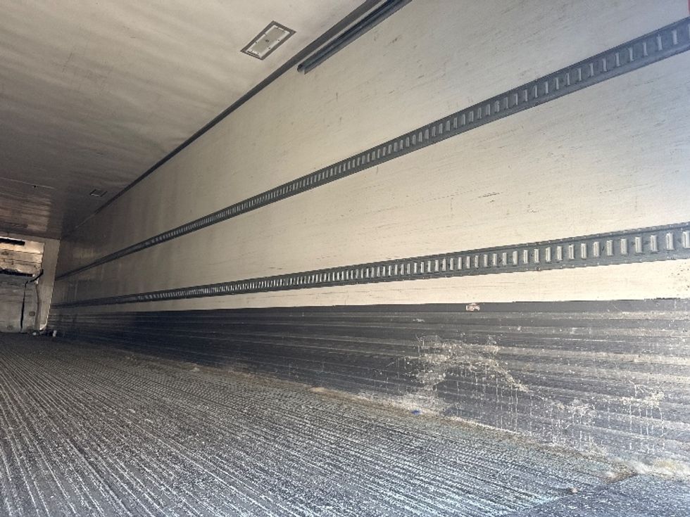Refrigerated Trailer-Semi Trailers-Utility-2018-Trailer-Londonderry-NH-482,027\n\t\tmiles-$ 29,000 - Image 9