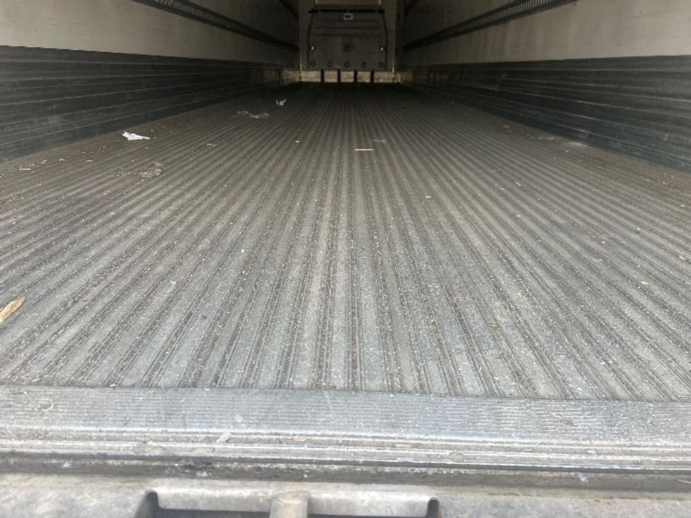 Refrigerated Trailer-Semi Trailers-Utility-2018-Trailer-Obetz-OH-482,730\n\t\tmiles-$ 27,750 - Image 8