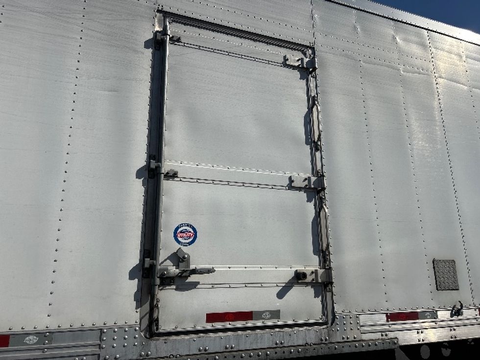 Refrigerated Trailer-Semi Trailers-Utility-2018-Trailer-Phoenix-AZ-195,041\n\t\tmiles-$ 20,250 - Image 12