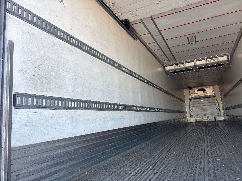 Refrigerated Trailer-Semi Trailers-Utility-2018-Trailer-Phoenix-AZ-371,396\n\t\tmiles-$ 22,750 - Image 9