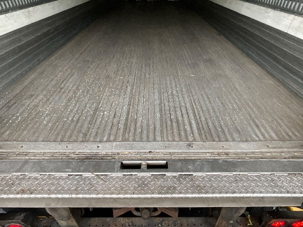 Refrigerated Trailer-Semi Trailers-Utility-2018-Trailer-Reading-PA-303,840\n\t\tmiles-$ 38,250 - Image 8