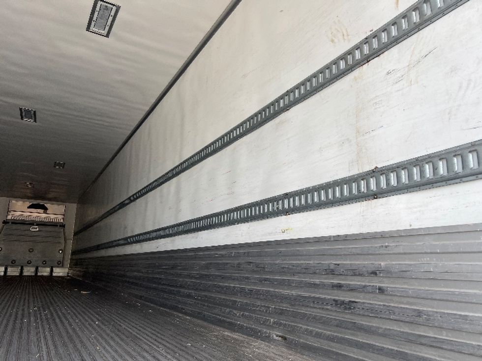 Refrigerated Trailer-Semi Trailers-Utility-2018-Trailer-Rochester-NY-299,963\n\t\tmiles-$ 30,250 - Image 10