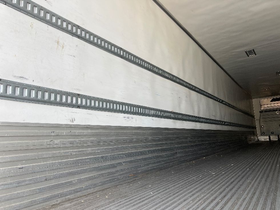 Refrigerated Trailer-Semi Trailers-Utility-2018-Trailer-Rochester-NY-299,963\n\t\tmiles-$ 30,250 - Image 9