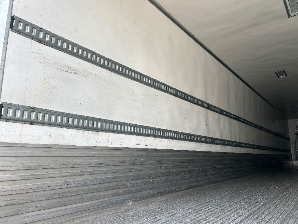 Refrigerated Trailer-Semi Trailers-Utility-2018-Trailer-Rochester-NY-336,916\n\t\tmiles-$ 30,500 - Image 9