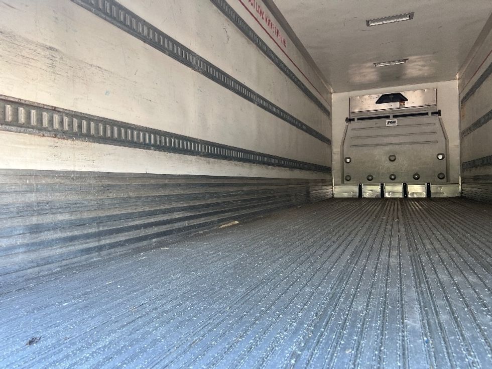 Refrigerated Trailer-Semi Trailers-Utility-2018-Trailer-Rochester-NY-404,563\n\t\tmiles-$ 30,750 - Image 9