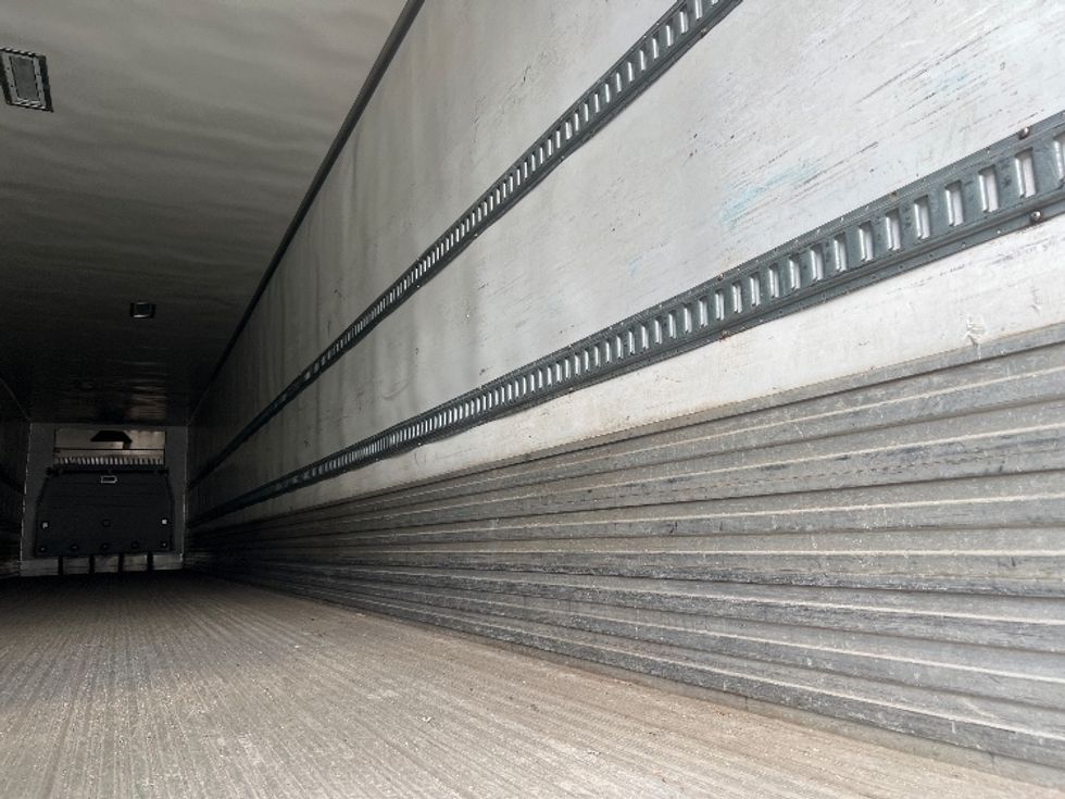 Refrigerated Trailer-Semi Trailers-Utility-2018-Trailer-Rochester-NY-746,943\n\t\tmiles-$ 32,750 - Image 10