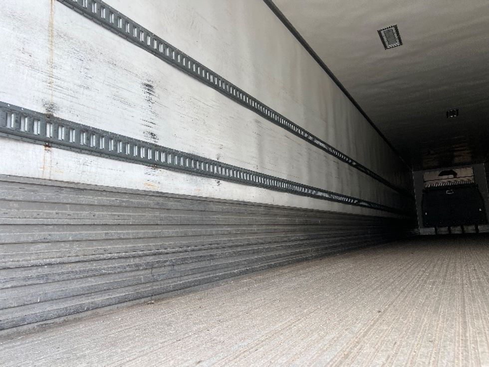 Refrigerated Trailer-Semi Trailers-Utility-2018-Trailer-Rochester-NY-746,943\n\t\tmiles-$ 32,750 - Image 9