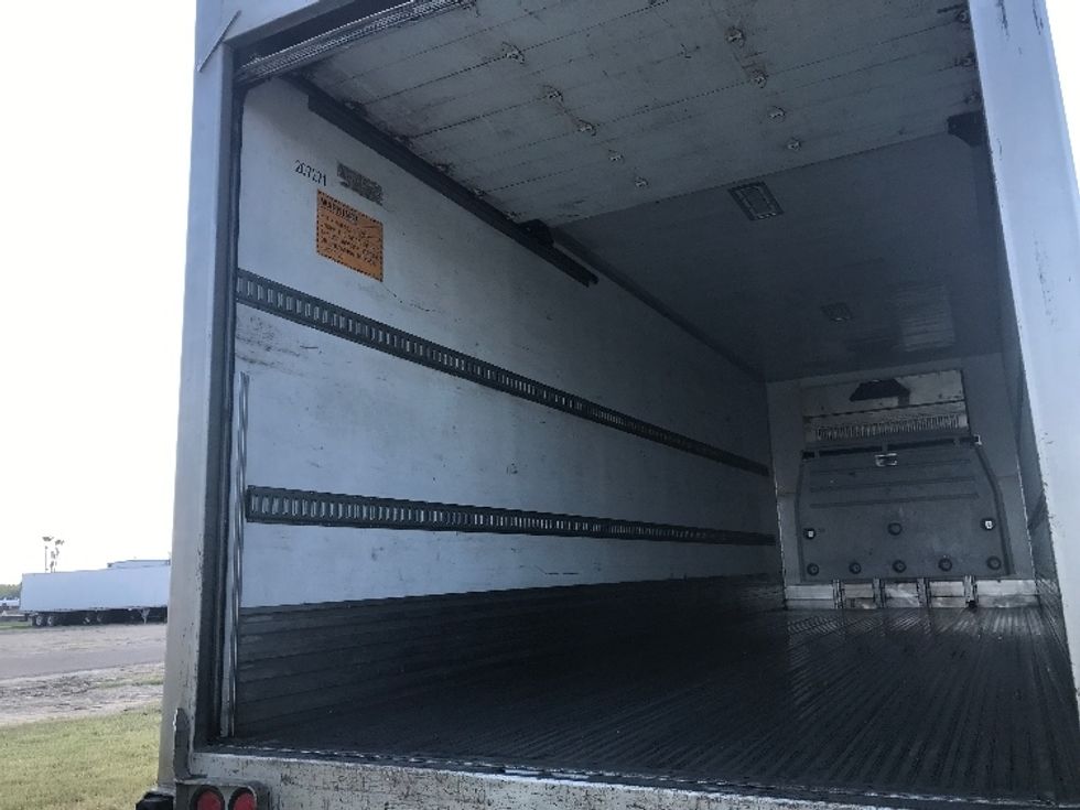 Refrigerated Trailer-Semi Trailers-Utility-2018-Trailer-San Antonio-TX-130,410\n\t\tmiles-$ 37,750 - Image 9