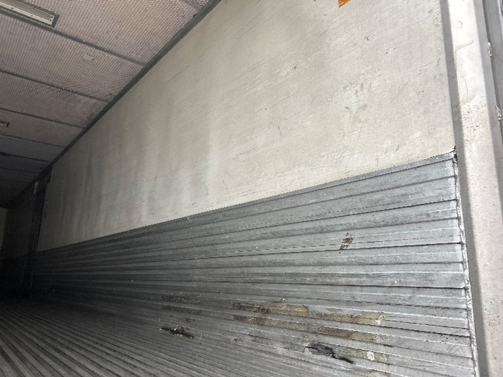 Refrigerated Trailer-Semi Trailers-Utility-2018-Trailer-Sarasota-FL-261,932\n\t\tmiles-$ 28,000 - Image 10