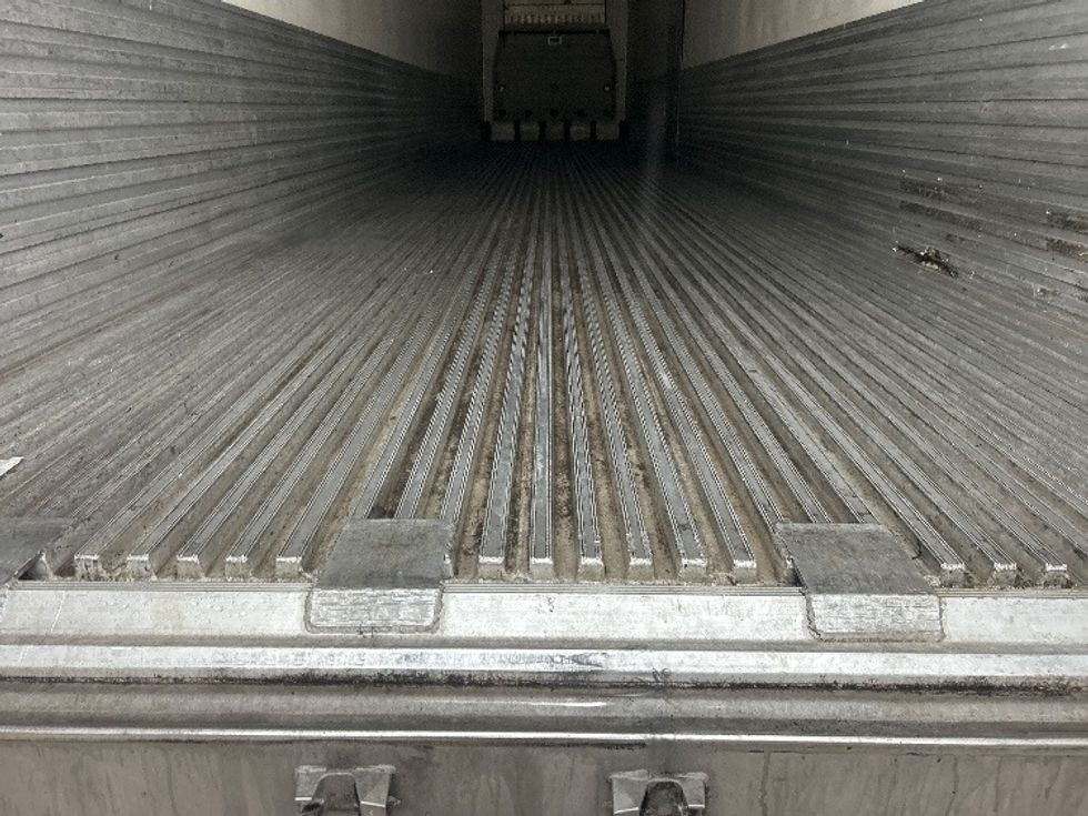 Refrigerated Trailer-Semi Trailers-Utility-2018-Trailer-Sarasota-FL-261,932\n\t\tmiles-$ 28,000 - Image 8