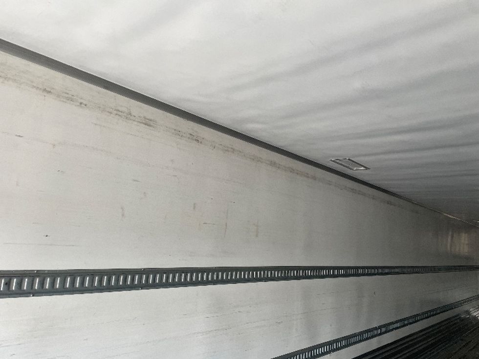 Refrigerated Trailer-Semi Trailers-Utility-2018-Trailer-Saxonburg-PA-130,982\n\t\tmiles-$ 52,750 - Image 8