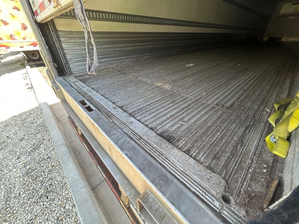 Refrigerated Trailer-Semi Trailers-Utility-2018-Trailer-Sturtevant-WI-594,639\n\t\tmiles-$ 29,000 - Image 8