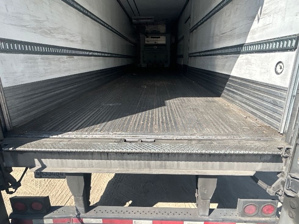 Refrigerated Trailer-Semi Trailers-Utility-2018-Trailer-West Sacramento-CA-239,408\n\t\tmiles-$ 28,250 - Image 8