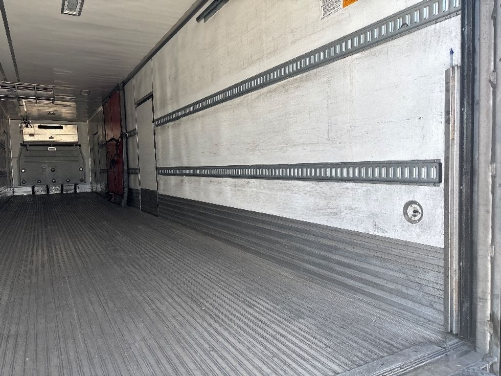 Refrigerated Trailer-Semi Trailers-Utility-2018-Trailer-West Sacramento-CA-333,252\n\t\tmiles-$ 28,000 - Image 10
