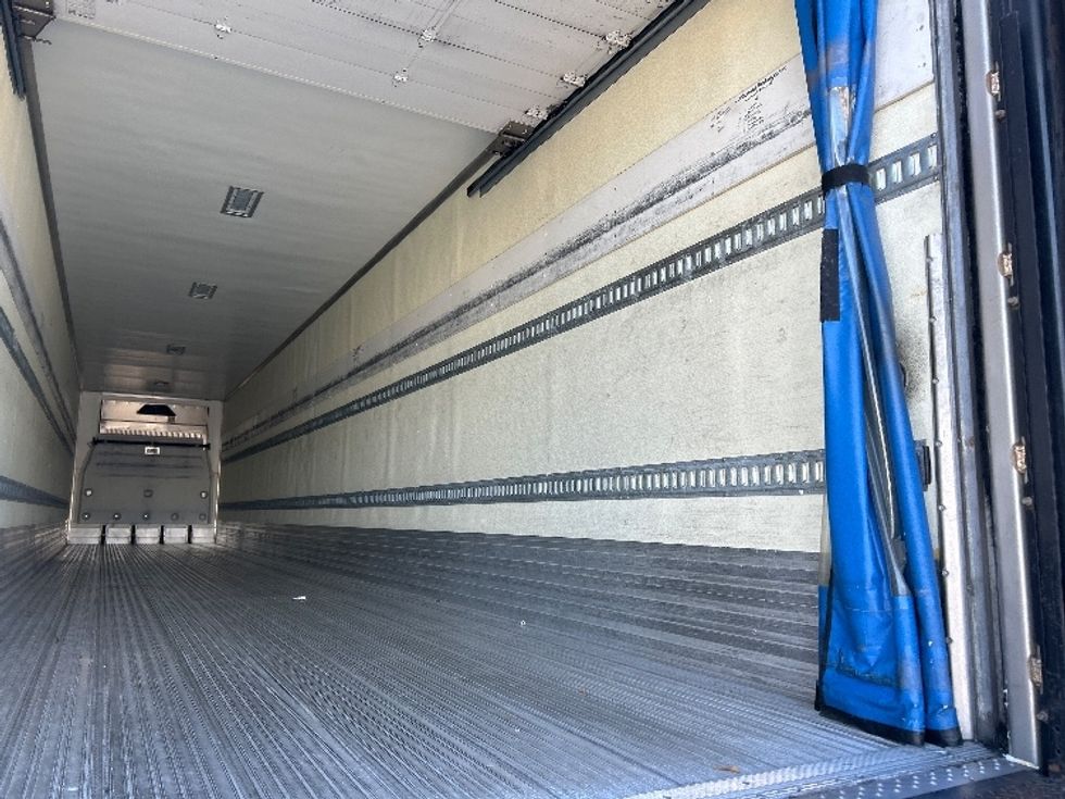 Refrigerated Trailer-Semi Trailers-Utility-2019-Trailer-Jessup-MD-829,025\n\t\tmiles-$ 36,250 - Image 6