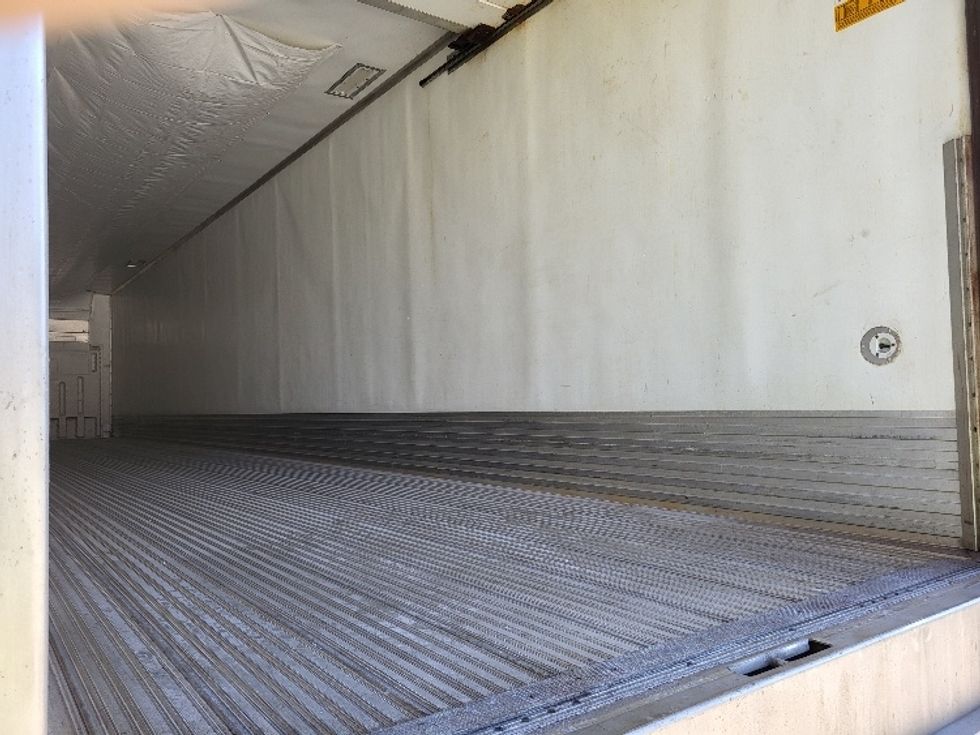 Refrigerated Trailer-Semi Trailers-Utility-2019-Trailer-Londonderry-NH-179,280\n\t\tmiles-$ 42,500 - Image 9