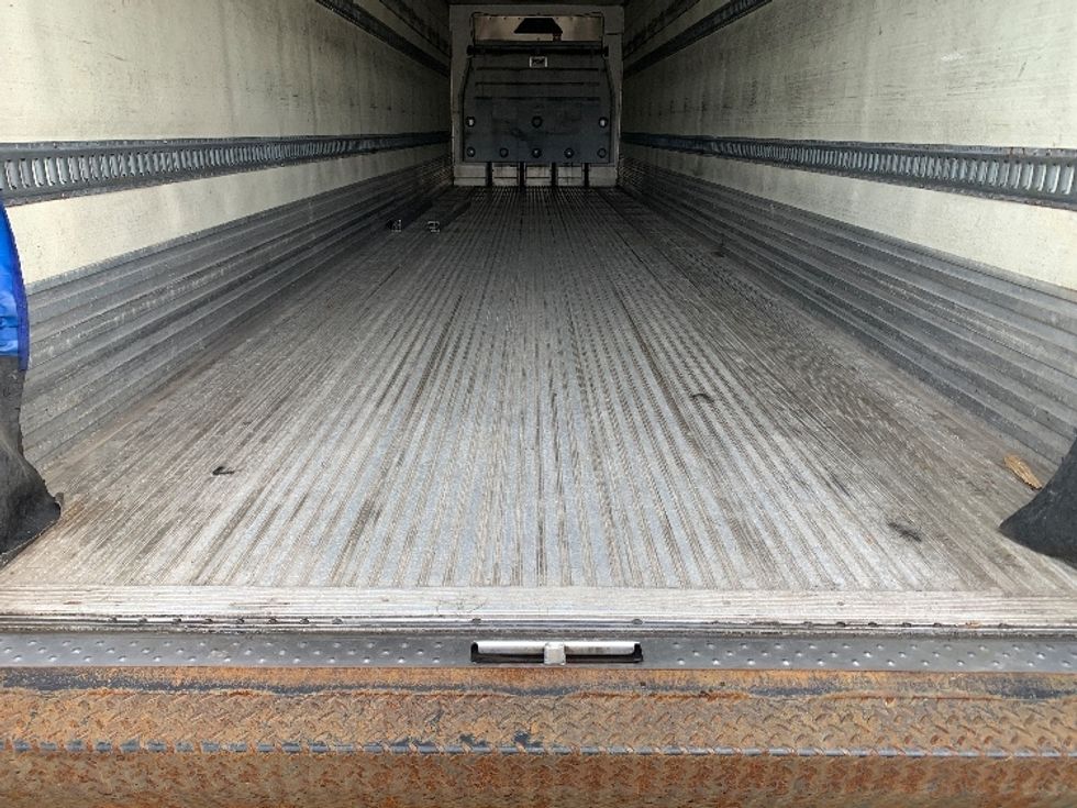 Refrigerated Trailer-Semi Trailers-Utility-2019-Trailer-Norton-MA-437,820\n\t\tmiles-$ 35,000 - Image 8