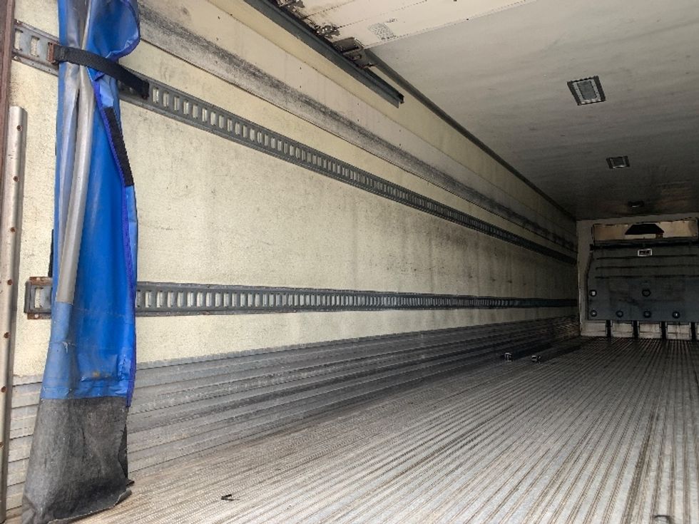 Refrigerated Trailer-Semi Trailers-Utility-2019-Trailer-Norton-MA-437,820\n\t\tmiles-$ 35,000 - Image 9