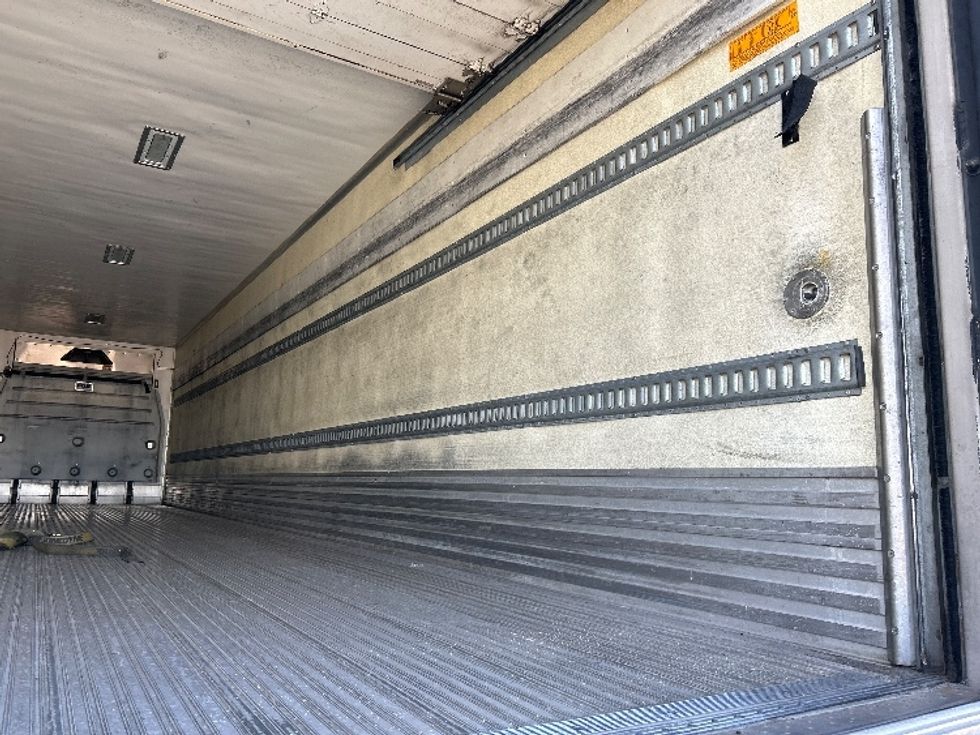 Refrigerated Trailer-Semi Trailers-Utility-2019-Trailer-Orlando-FL-522,159\n\t\tmiles-$ 25,500 - Image 10