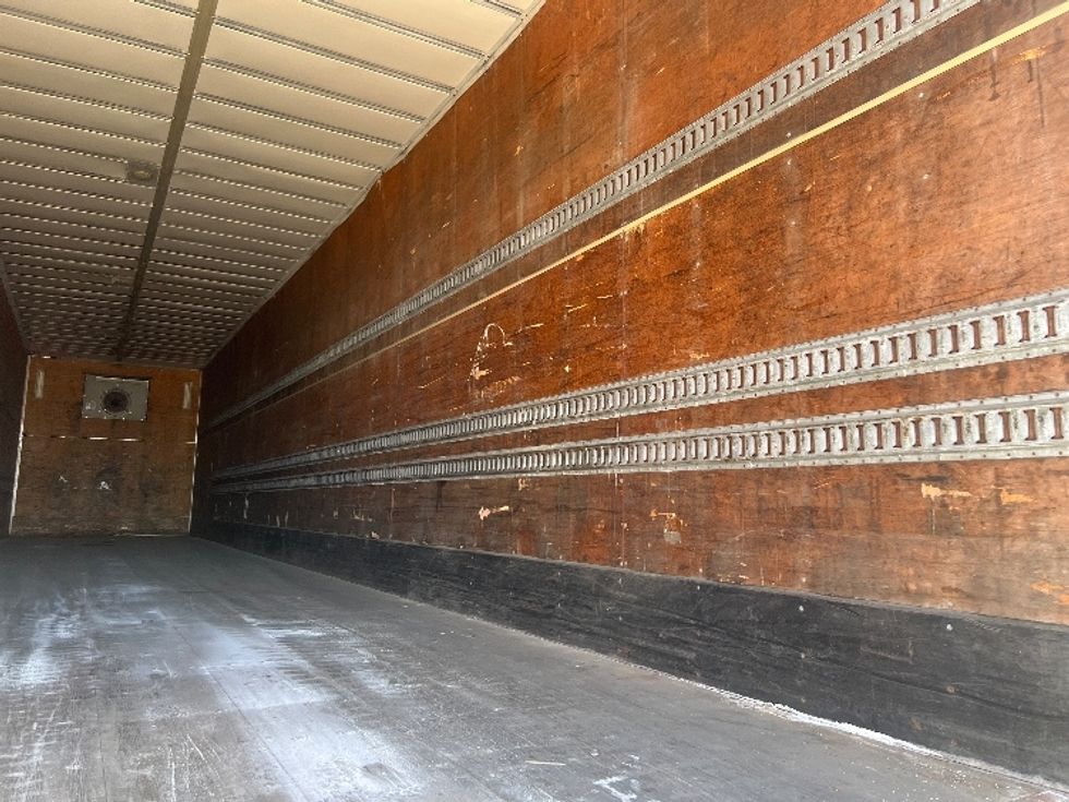 Refrigerated Trailer-Semi Trailers-VANGUARD TRAILER-2015-Trailer-Rochester-NY-291,999\n\t\tmiles-$ 23,750 - Image 10